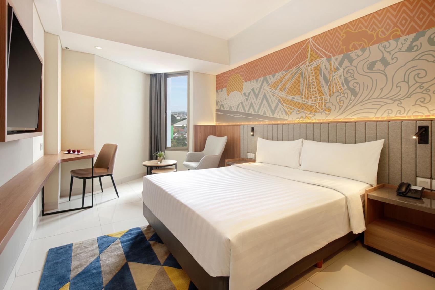 Aston Inn Pantai Losari Makassar Exteriör bild